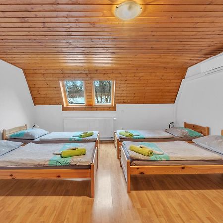 Ubytovani Nad Bisonem Глінско Екстер'єр фото